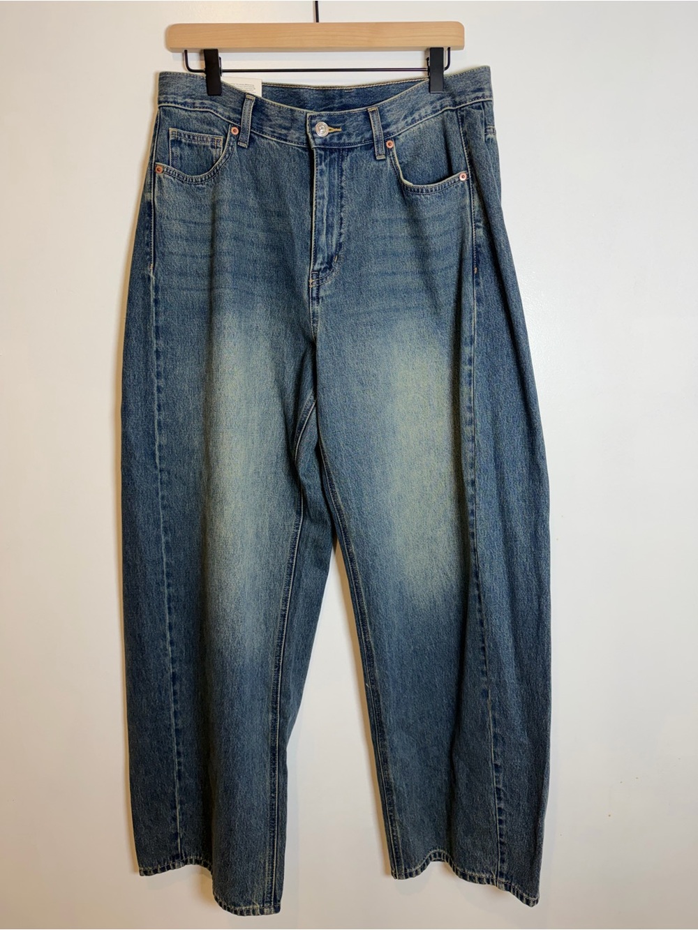 H&M Men's Relaxed Blue Washed Denim Jeans